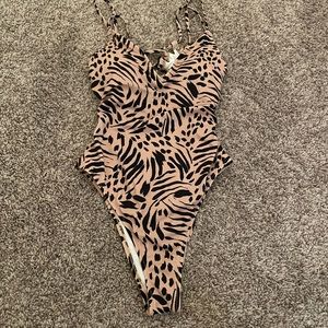 Patterned One-piece bathingsuit
